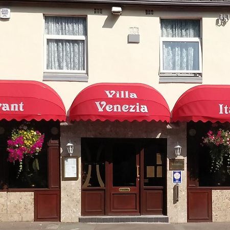בירקנהד Villa Venezia מראה חיצוני תמונה